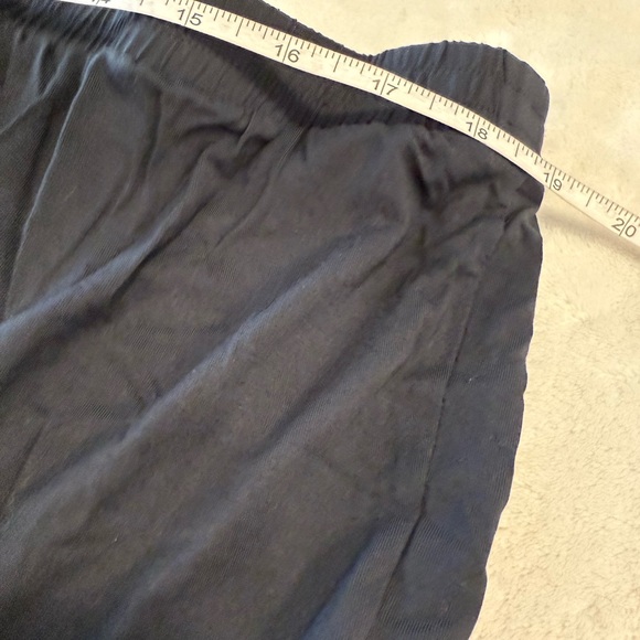 Banana Republic factory sleep shorts navy blue with white trim elastic waist XL - Picture 5 of 9